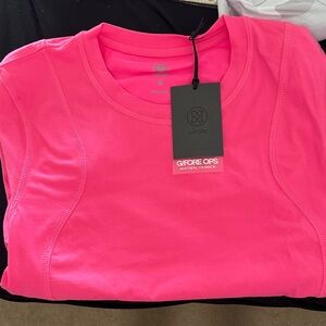 G/FORE Women's Vibrant Pink Short Sleeve Tee